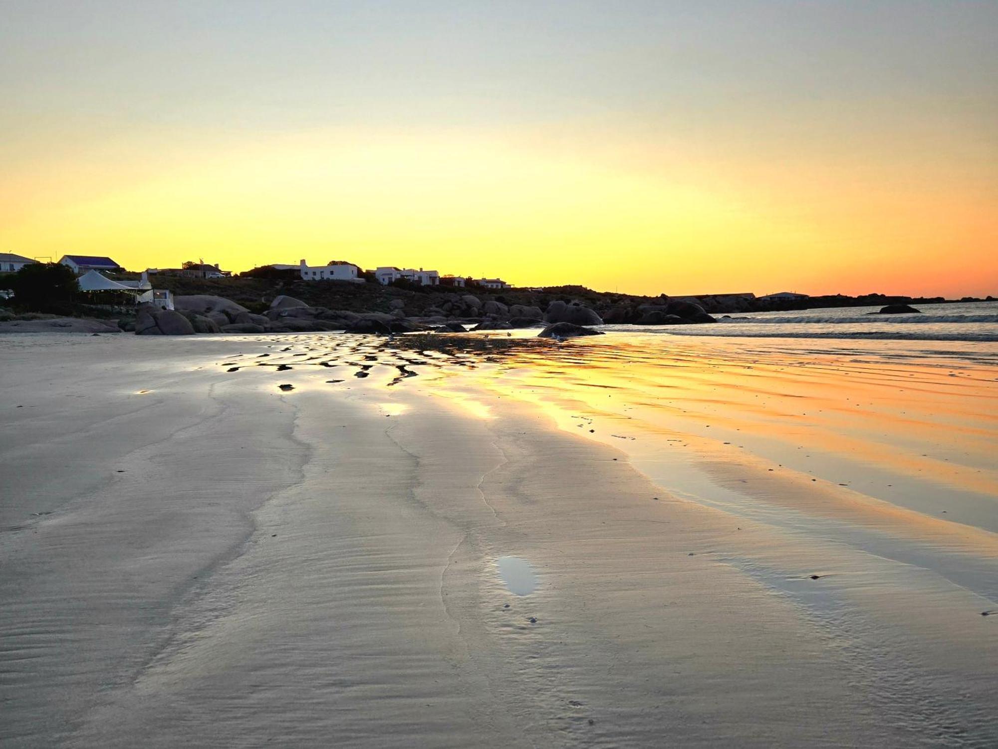 Flamink Beach View Cottage In Paternoster Exterior photo